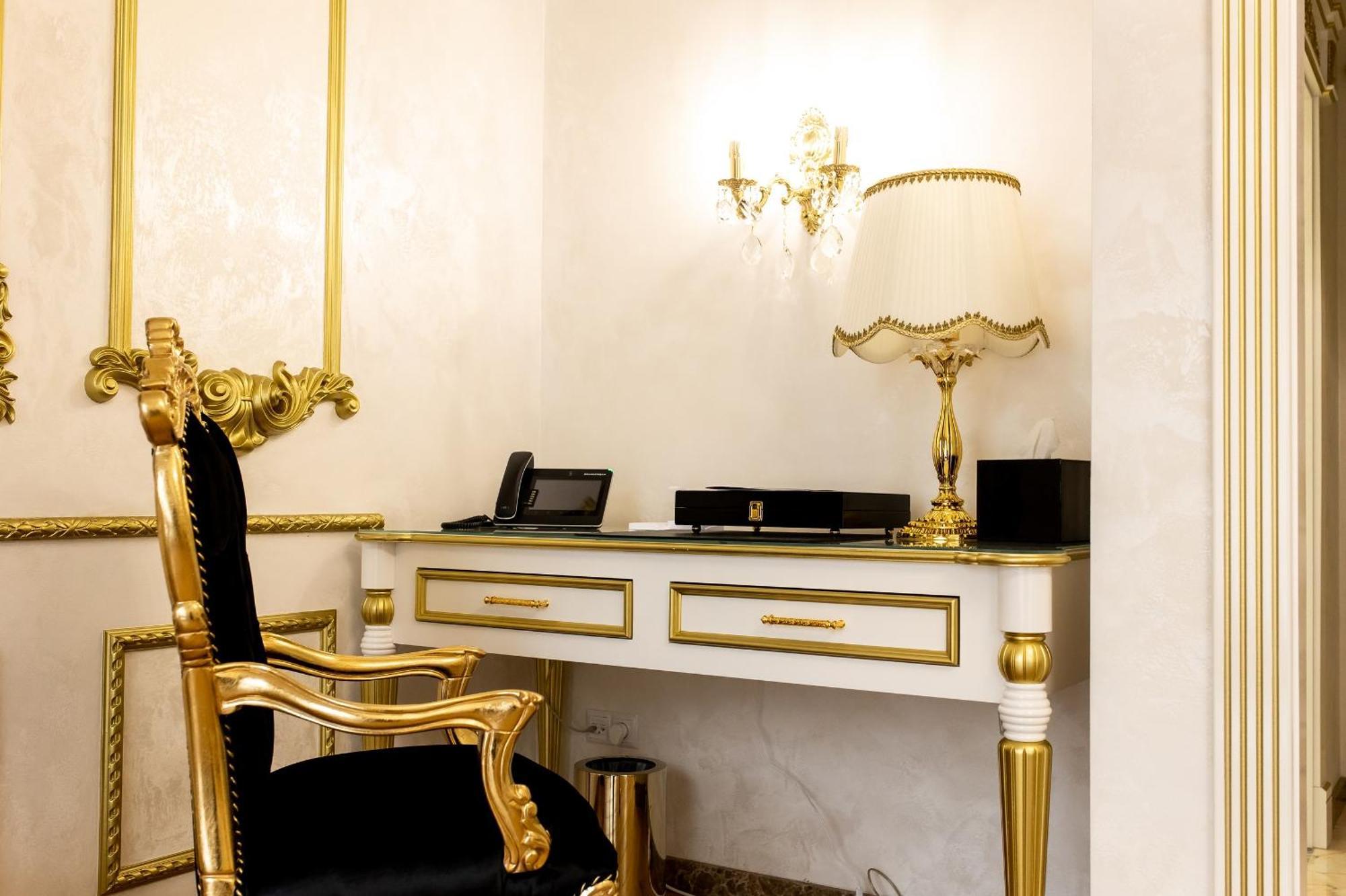 Royal Palace Luxury Hotel And Spa Khmelʼnytsʼkyy 객실 사진